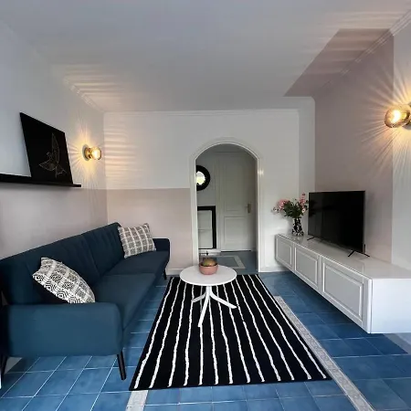 Apartment Lovely One Bedroom Little Venice